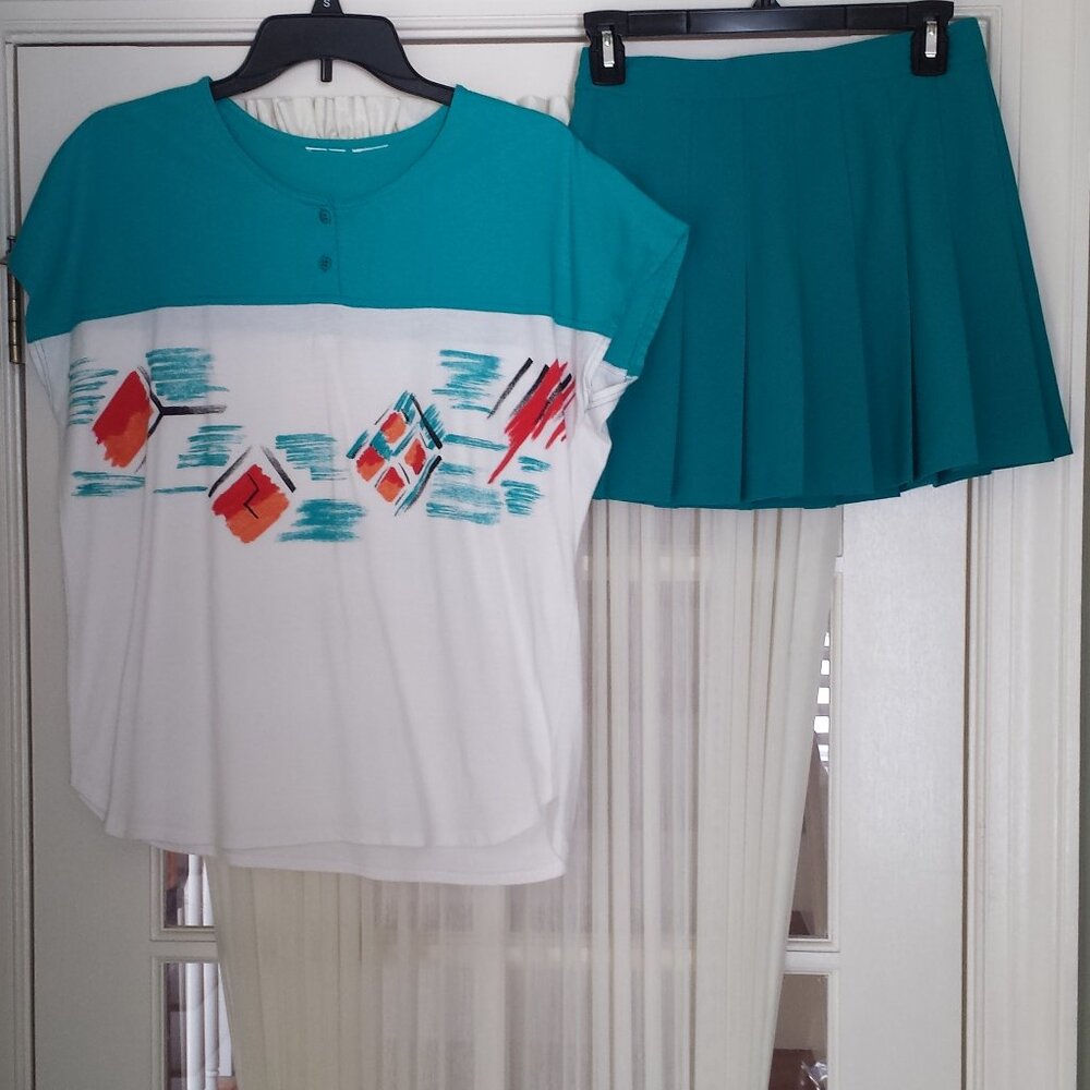 Jazz/21 mini skirt and shirt set